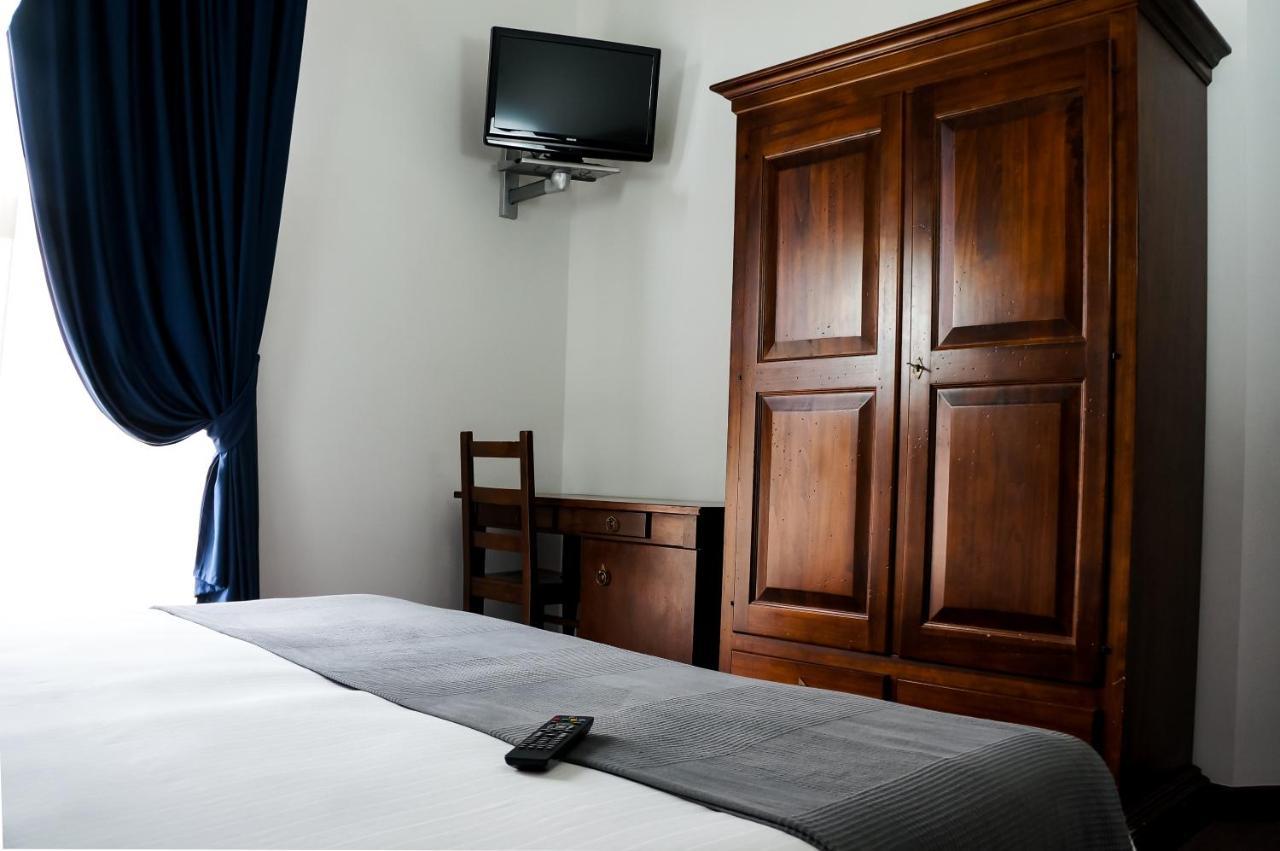 Hotel Ristorante Morus Бураго-ди-Мольгора Экстерьер фото
