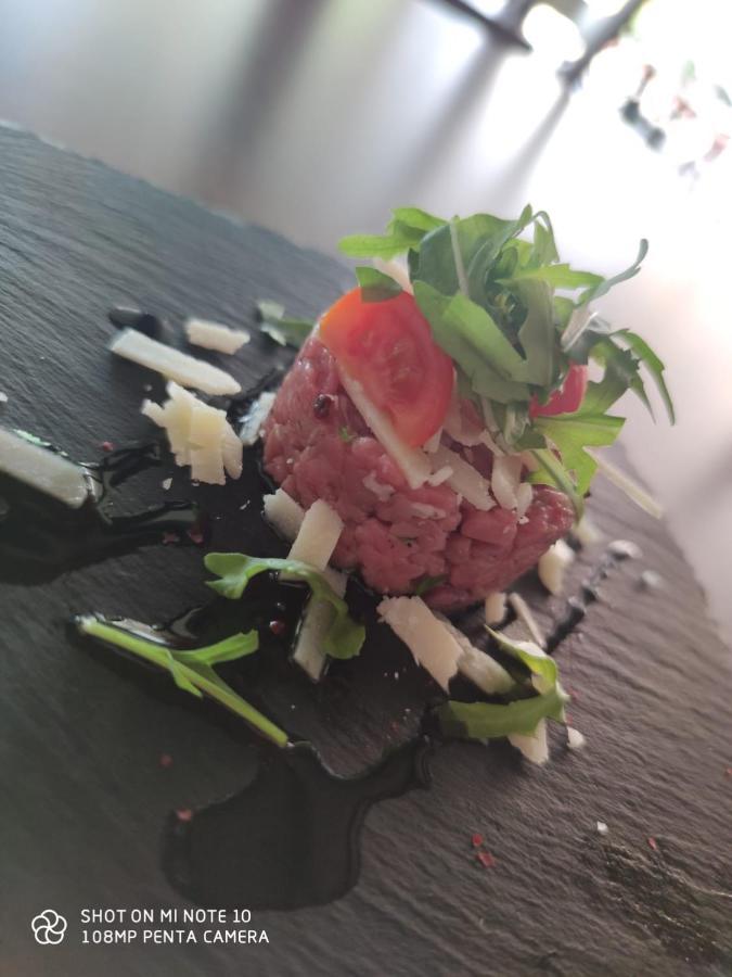 Hotel Ristorante Morus Бураго-ди-Мольгора Экстерьер фото