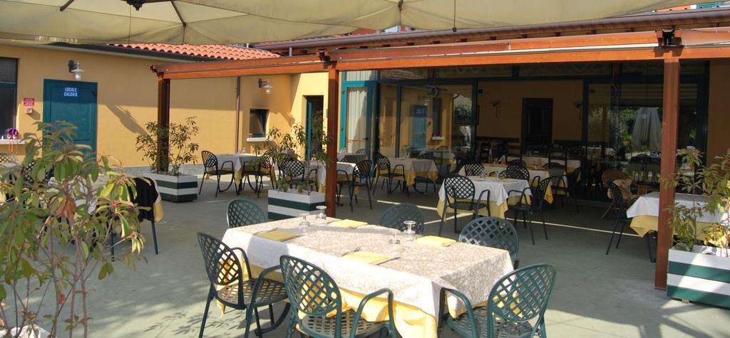 Hotel Ristorante Morus Бураго-ди-Мольгора Экстерьер фото